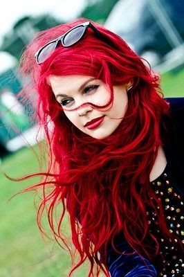 Pillarbox Red