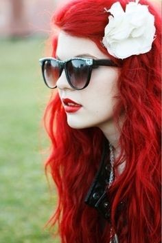 Pillarbox Red